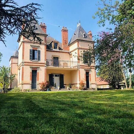Chateau Segot Neuilly-le-Réal Dış mekan fotoğraf